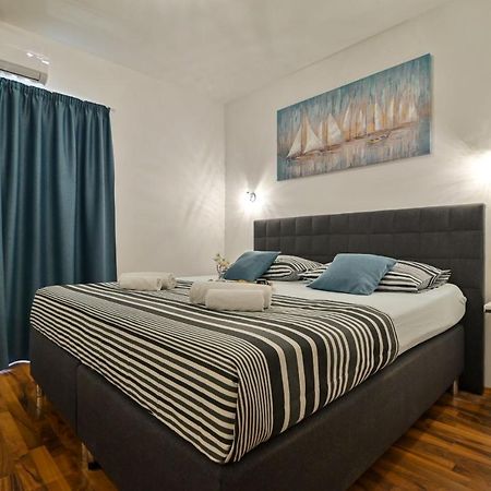 Apartment Sunset Trogir Exterior foto